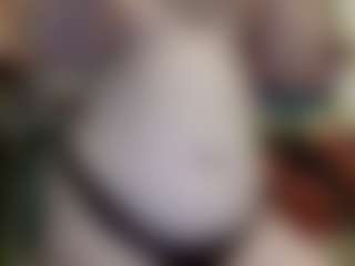 average-girl's Live Sex Cam Show