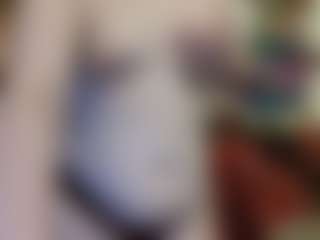 Live-camshow met average-girl - Hairy Pussy op Camsoda