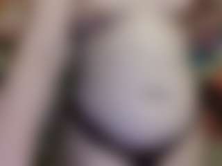 Live cam show with average-girl - Thong on Fling VIP Chat