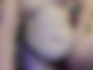 Live cam show with average-girl - Hot BBW on Camsoda