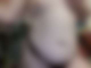 Эротическая трансляция с average-girl — Average на Camsoda