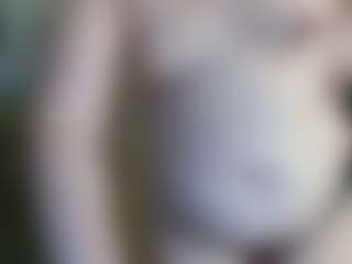 average-girl's Live Sex Cam Show
