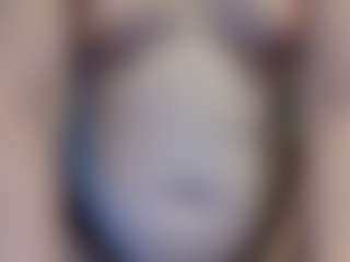 average-girl's Live Sex Cam Show