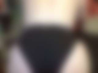 average-girl's Live Sex Cam Show