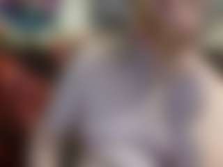 average-girl's Live Sex Cam Show