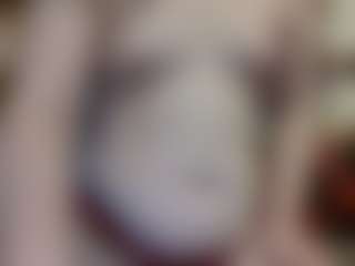 average-girl's Live Sex Cam Show