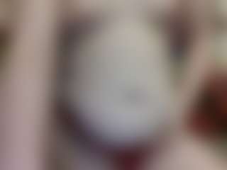 Live cam show with average-girl - Fingers on Camsoda