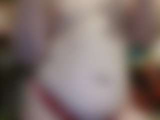 Live cam show with average-girl - Athletic Bedroom on livesexfox.com