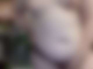 Live cam show with average-girl - Hairy Pussy Brown Hair on xplaylive.com