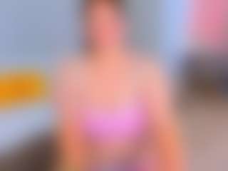 Live cam show with ReginaStown - Brown Hair on Camsoda