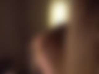 Live cam show with AmityAlford - Blonde Hair on eurowanks.com