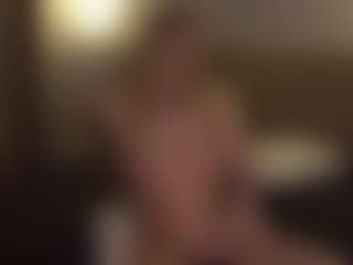 Live cam show with AmityAlford - Blue Eyes on livesexfox.com