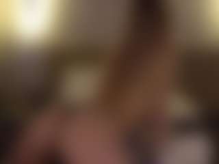 Live cam show with AmityAlford - Normal on Stripli.com