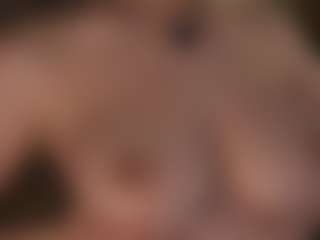 Live cam show with AmityAlford - Blue Eyes on CamClone