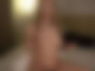 Live cam show with AmityAlford - Blue Eyes on Camsoda