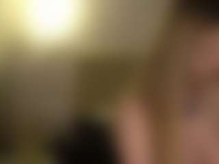 Live cam show with AmityAlford - Blonde Hair on Camsoda