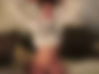 TaiteHails's Live Sex Cam Show