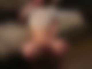 TaiteHails's Live Sex Cam Show