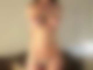 Live cam show with TaiteHails - Camel Toe on Camsoda