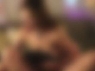 Live cam show with TaiteHails - Cowgirl on AdultVida.com