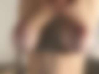 Live cam show with TaiteHails - Dildo Or Vibrator on galaxygirlnitro.com