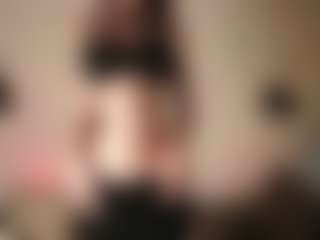 Live cam show with TaiteHails - Athletic on madthumbs