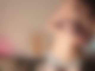 Live cam show with TaiteHails - Athletic Strip on Camsoda