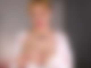 OctaviaHearing's Live Sex Cam Show