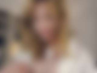 Live cam show with OctaviaHearing - Blue Eyes on AdultVida.com