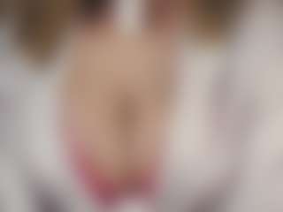 OctaviaHearing's Live Sex Cam Show