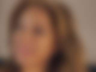 Live cam show with OctaviaHearing - Camel Toe on Milfs Live