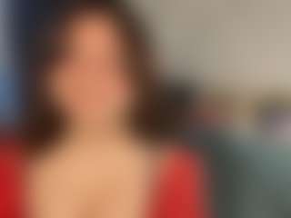 Live cam show with PollyGross - Genital Piercings on TeamSkeetLive
