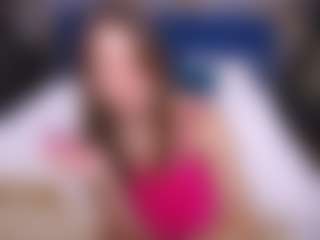 Live cam show with DreamyLinaa - Public on xxxlivecams.org
