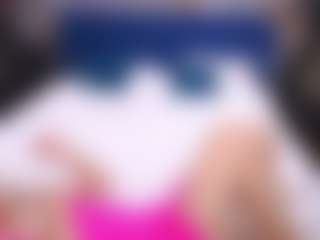 Live cam show with DreamyLinaa - Public on Lustler