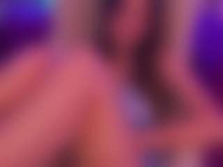 DreamyLinaa's Live Sex Cam Show