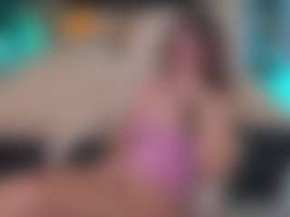 DreamyLinaa's Live Sex Cam Show