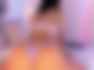 Live cam show with Amaiha - College Curvy on sexytreat.net