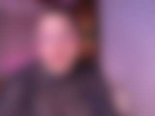 Live cam show with Amaiha - BBW Teen (18+) on xblisslive.com