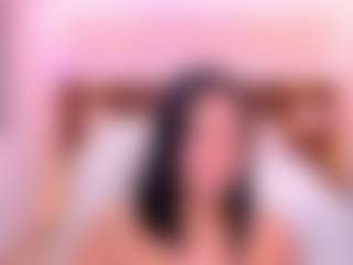 Live cam show with Amaiha - Latina on Camversity | colombia