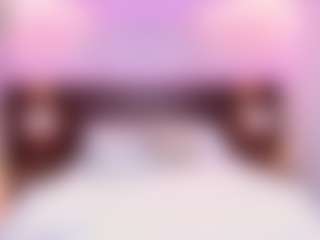Live cam show with Amaiha - College on live18s.com