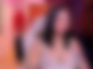 Live cam show with Amaiha - Amateur Curvy on Hubzter Live