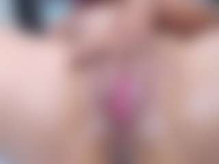 Live cam show with meganHams - Thin on Big Tits