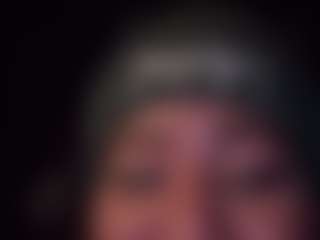 MilfMonkey's Live Sex Cam Show