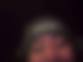 Live cam show with MilfMonkey - Nora on hotwifechat.live