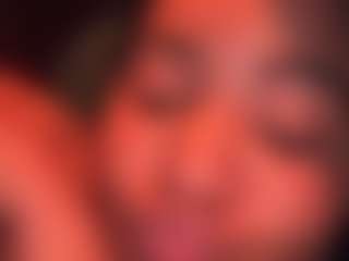 MilfMonkey's Live Sex Cam Show