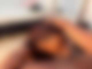 Adry-Morris's Live Sex Cam Show