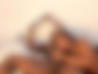 Live cam show with Adry-Morris - Shower on Milfs Live