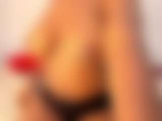 Live cam show with Adry-Morris - Handjob on Dare Cams