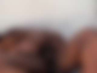 Live cam show with Adry-Morris - Striptease on studioflirtlive.com