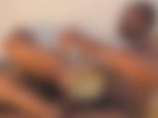 Live cam show with Adry-Morris - Handjob on Camsoda